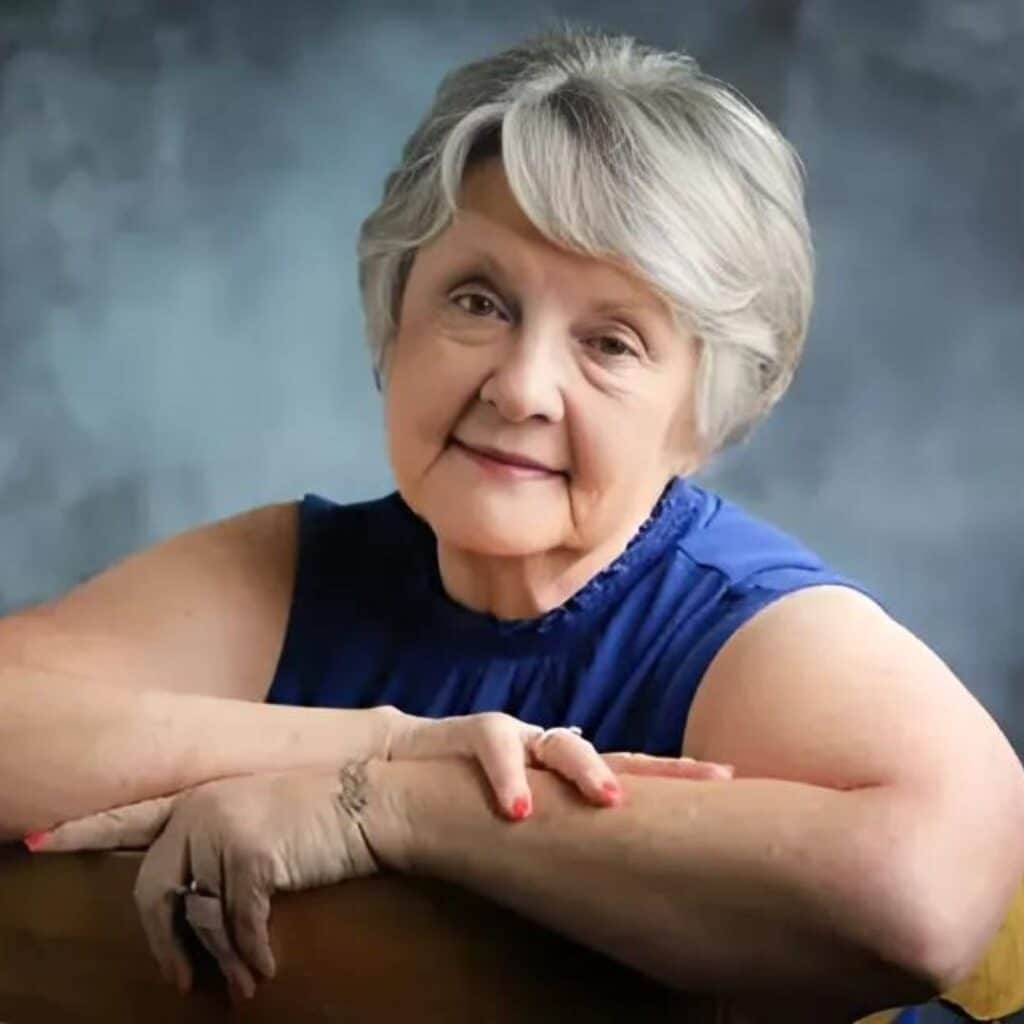 Carolyn Larsen